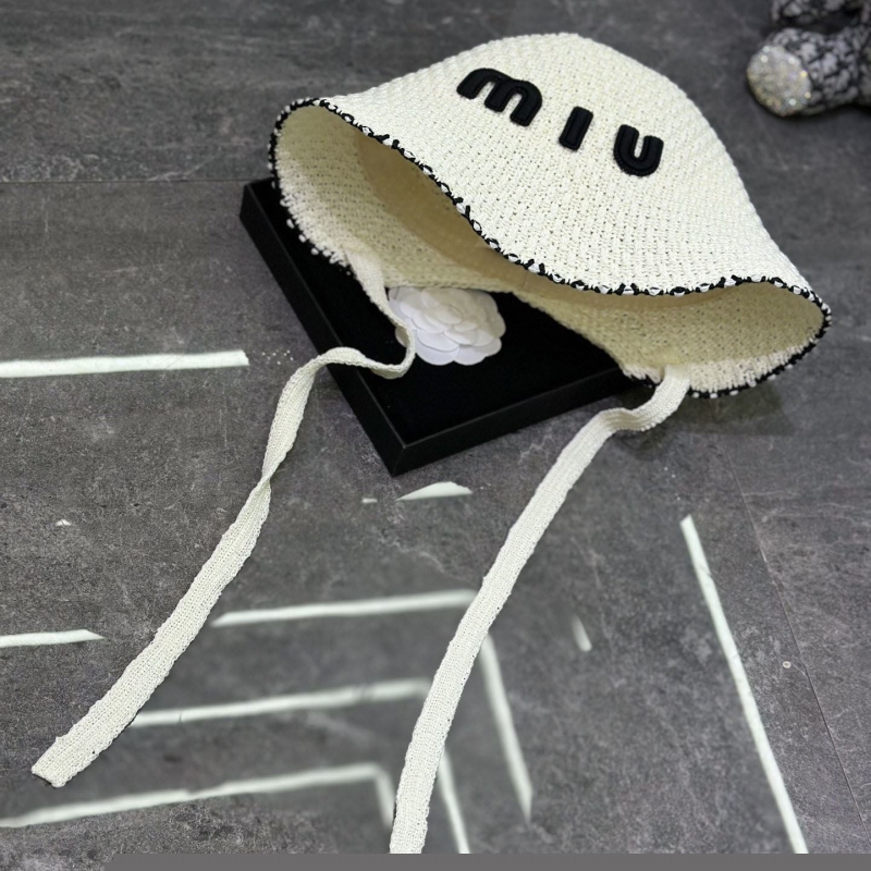 M*um*u